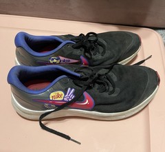Nike Nike Star Runner 3 Unisex Kids Mesh Sneakers Black Blue Red 7Y EU40