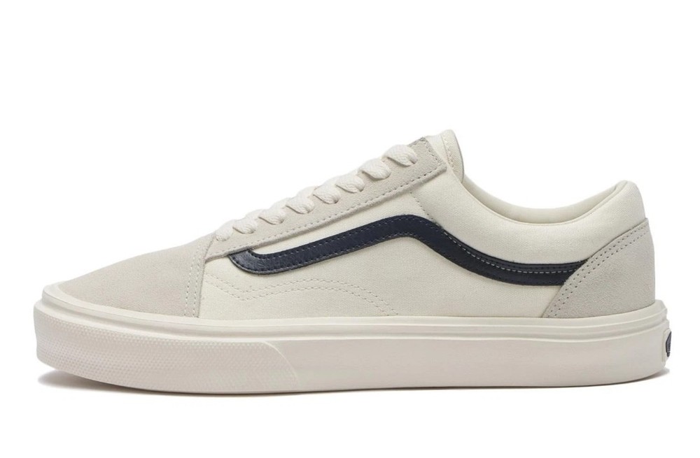 Vans Old Skool Marshmallow/Navy/White Size 6.5Y/8W NWB! RARE! (VN0A5EE6YB2)