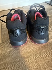 Nike Youth Kyrie Flytrap ll AQ3412-005 Black Pink Green Basketball Shoes Size 7Y
