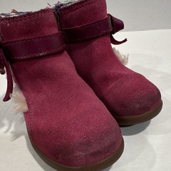 UGG Kids Pink Suede Ankle Bootie Zip Bow Faux Fur Lined Rubber Sole US 6