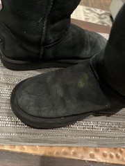 UGG Classic Short Boots Kids Size 3 Black Suede Sheepskin Fur Lined 1017703K
