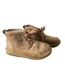 UGG Neumel II Big Kids Boot Suede Upper 1017320K- Chestnut, Size 2