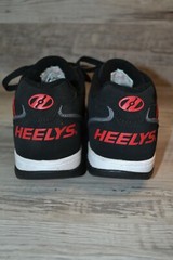 Heely’s Propel 2.0 Youth Size 4 Black Red Color HES10103