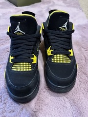Air Jordan 4 Retro 2023 GS Mid Thunder Black Yellow 6Y Youth Size 408452-017
