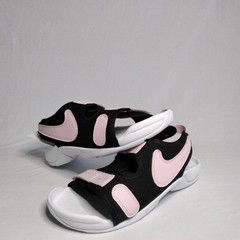 $35 Nike Sunray Adjust 6 size 6Y/7.5W