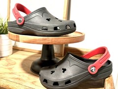 DISNEY KIDS CROCS Clogs Shoe Sz J2-J4 Mickey Mouse Icons Black w Red Straps