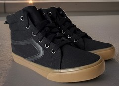 Wonder Nation Kids Shoes Size 6 Youth Black BYB CAS Skate Hi Cotton Fabric New