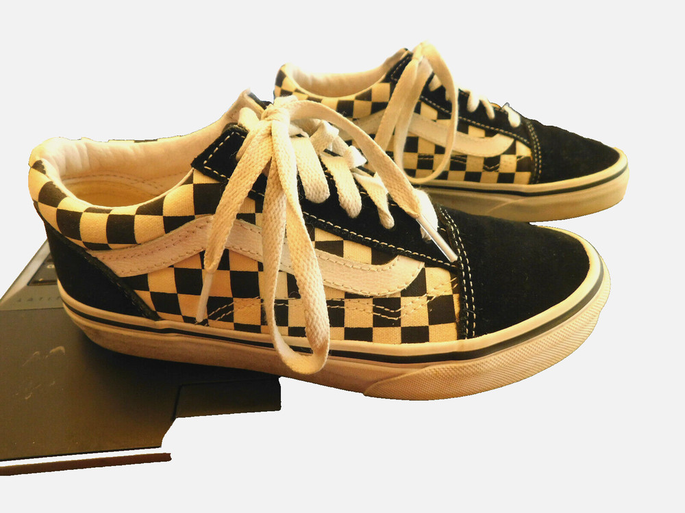 Vans checker board kids sz 3 Womens sz 5 Lace Up black white sneakers Suede toes