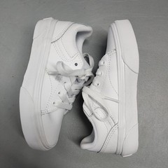 Vans Seldan Platform Sneakers Youth US 11 White Athletic Comfort Lace Up 500714