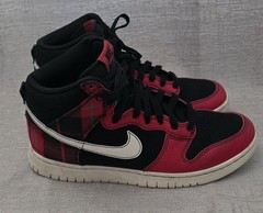 Nike Dunk High Top Plaid Black Red Athletic Shoes 7.5Y BV4872-004 Kids