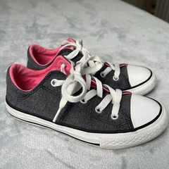 Converse CTAS Madison Ox Low Top Sneaker Shoe Size 13.5 Grey/White/Pink 659241F