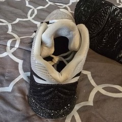 Nike KYRIE 5 OREO