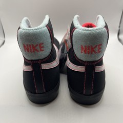 Size 5.5Y (GS) – Nike Blazer Mid 77 Black Atomic Pink DD7710-001 @BoxNo.36