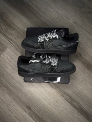 Size 2 (PS) – Jordan 1 OG SP x Travis Scott Low Black Phantom