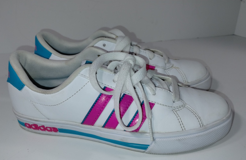 Adidas Neo Daily Team K size 5 White/Shock Pink/ Energy Blue BC0159