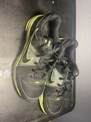Nike TRun 5 Running Shoes, #443990-003, Black/neon Green US 6 Youth