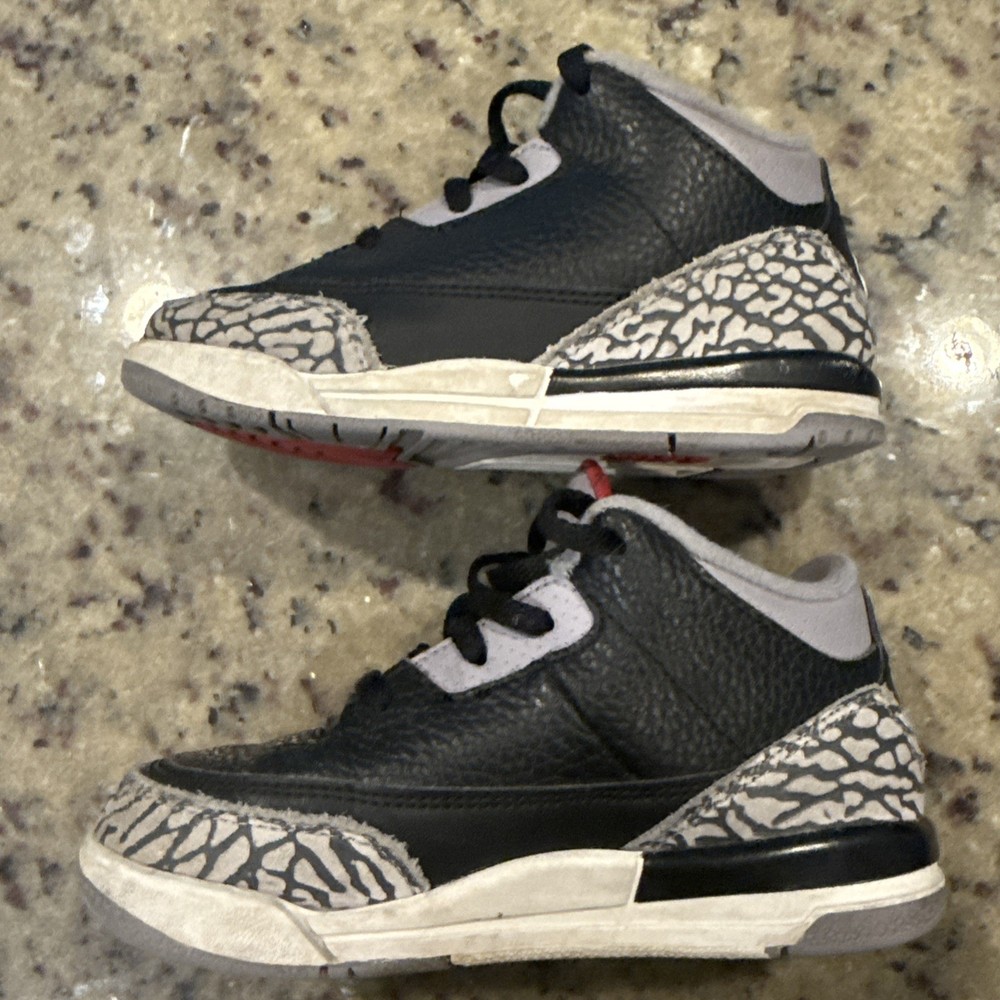 Nike Air Jordan 3 Retro Black Cement Grey Toddler Kids Size 10c 832033-021 2017