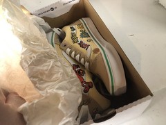 Vans Old Skool Yellow Elmo Embroidered Sesame Street Sneakers Kids Size 1 New