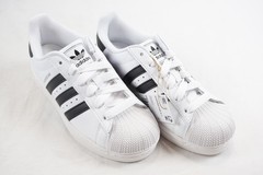 Adidas Samba OG, Superstar II & Lightblaze Sneakers- Juniors Size 5-5.5 Lot of 3