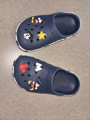 Crocs Mickey Mouse Kids Size 9 Navy Blue Disney Clogs Jibbitz Charms Shoes C 9