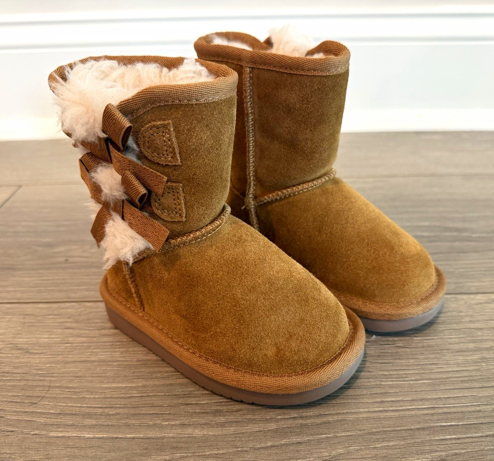 Koolaburra by UGG Brown Suede Bootie Pull On Bow Fur Trim Toddler Sz 5