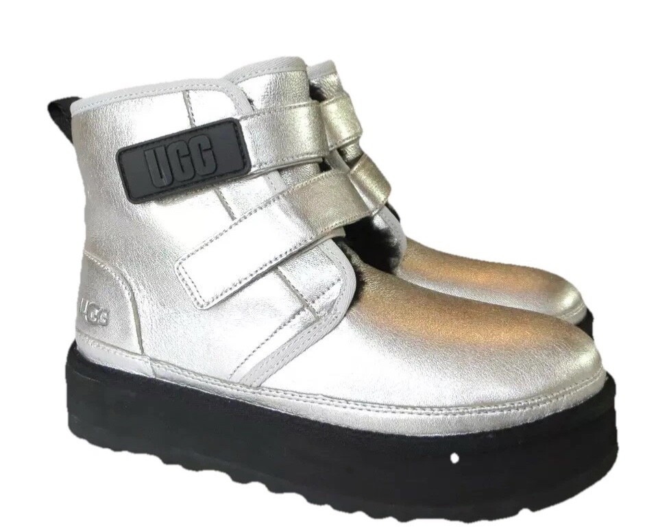 UGG Neumel Platform Leather Chukka Metallic Silver SIZE 5 Men’s/ 6 Women’s NWOB