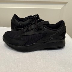 Nike Air Max Bolt Sneakers – Size 6.5Y/ Women’s Size 8