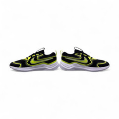 Nike Cosmic Runner GS Black Volt Wolf Grey HM4402-005 Size 6.5Y – NEW W/O BOX