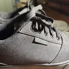 Heelys Pro Launch 20 All Black Canvas Wheeled Skate Skating Shoes Youth Sz 6