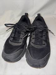 Under Armour Youth Charged Assert 10 Running Shoe 3026175-004 Black Size 5Y