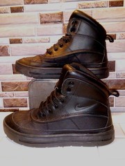 Nike Woodside 2 ACG Triple Black High top Boots Size Kids 7Y (524872-001)