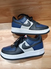 Kid’s Nike Air Force 1 Midnight Navy/Black-White (HJ9201 400) – Size 2Y