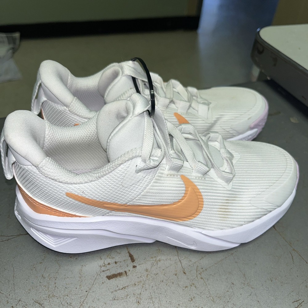 Nike Star Runner 4 NN Sneakers Size 12.5C Kids White & Apricot Pink, New!!!