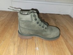 TIMBERLAND PREMIUM 6″ PREMIUM WATERPROOF BOOT DARK GREEN NUBUCK YOUTH 13.5
