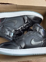 nike dunk mid leather 6y