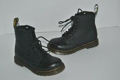 Dr. Martens 1460 J Pascal Side Zipper Boots Black Kids Size 11 US/10 UK AW004