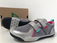 New Plae Ty Sneakers Hematite 102340 009 Youth 1 1.5 2 2.5 3 3.5 4.5 Silver Grey