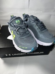 Under Armour BGS Assert 10 Youth Size 5Y Running Sneaker Athletic 3026182-102 .