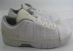 Nike Air Jordan Te II Advance 395675 101 youth Size 3