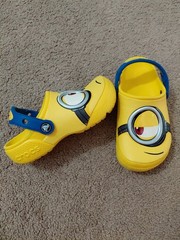 Crocs Classic Clog Despicable Me Minions Fun Lab AM Minions Big Kids Size C13