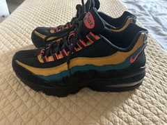 Nike Air Max 95 SE GS Multicolor Black Yellow Blue Red Unisex Kids 6.5Y Sneakers
