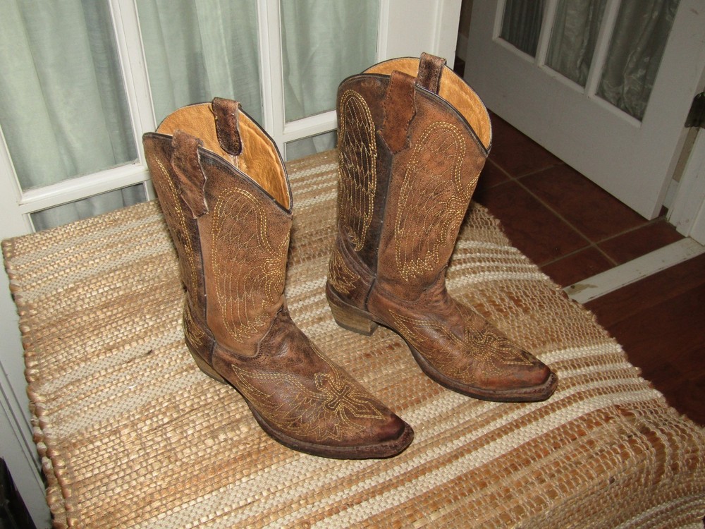 Corral A1028 Brown Leather Snip Toe Cross Wings Cowboy Boots Youth size 4