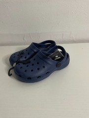 coXist Gator Slip-On Clogs Classic Clog Youth Navy Blue Size 13 MSRP $55