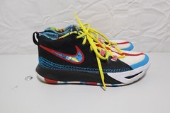 Size 6.5Y (GS) – Nike Kyrie Flytrap 6 SE Mid Black Multicolor Basketball Shoe