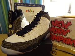 Air Jordan 9 Retro DB (GS) „Doernbecher“ White/Metallic Gold-Black 580891 170