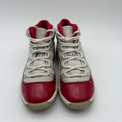 Jordan 11 Retro Cherry White Varsity Red Sneakers Size 3Y Pre-School 378039-116