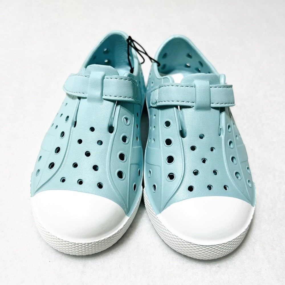 DSG Boys Girls K9 Slip-On Water Shoes Blue White EVA Sandals Beach Pool NWOT