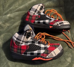 New Nike Black Red White Plaid Logo High Top Sneakers Girls Boys Kids size 3