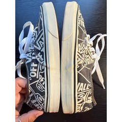 Vans Off The Wall Graphic Print Lace Up Sneakers Black White Canvas Youth Size 5