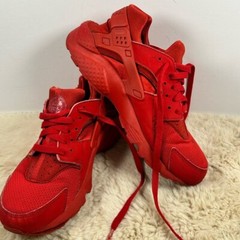 Nike Air Huarache Run (GS) Triple Red 654275-600 Size 7Y